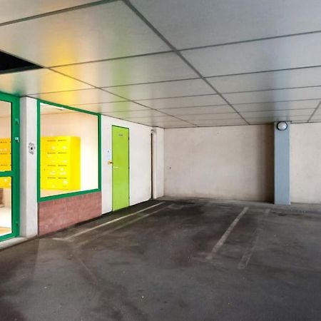 Le Prestigieux Centre Gare Wifi Et Parking Gratuit Lägenhet Amiens Exteriör bild